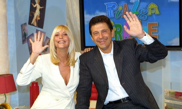 Piazza Grande, Stefania Orlando su Fabrizio Frizzi: “Mi portò dal suo maestro di musica e mi offrì delle lezioni di canto, era molto generoso”