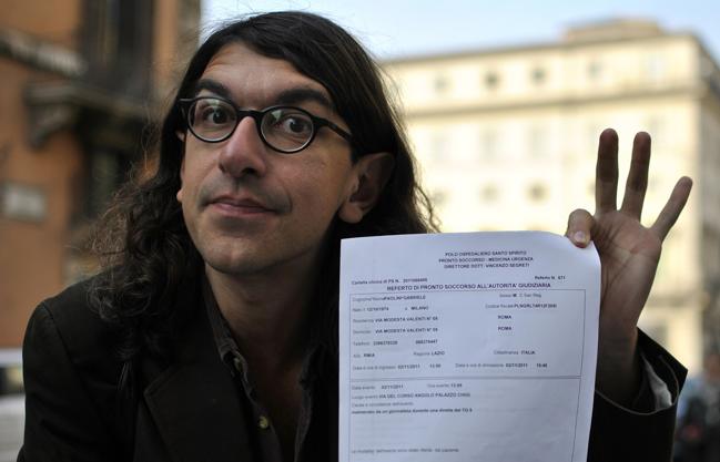 Gabriele Paolini, il disturbatore tv: condannato per induzione alla prostituzione minorile e possesso di materiale pedopornografico