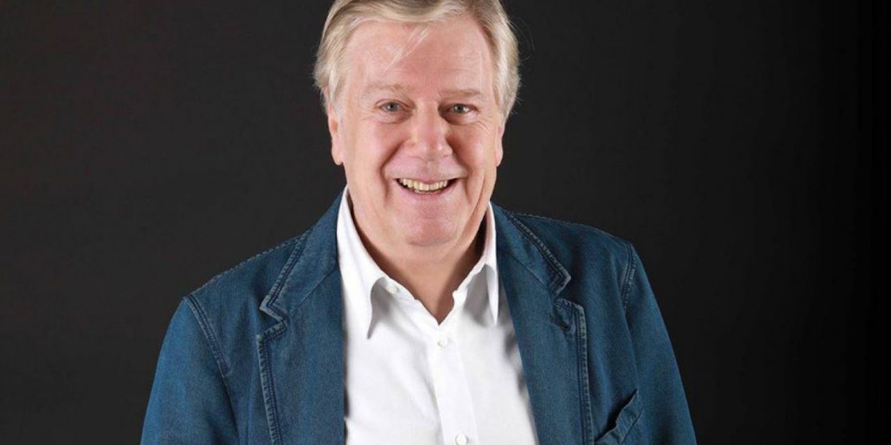 Claudio Lippi: “Io e mio padre siamo stati truffati da amici. Ora ho un sacco di debiti, non posso farli pagare alle mie figlie”