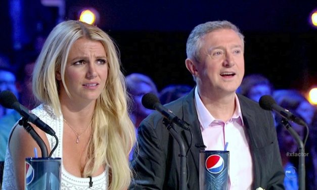 Britney Spears, Louis Walsh ricorda: “Lei si accasciava sulla sedia e dovevano letteralmente fermare lo show. Aveva un sacco di problemi”