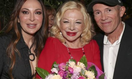 Sandra Milo, il ricordo del figlio Ciro: “Mamma mi manca tantissimo, le parlo tutti i giorni. A volte, spero sia solo un brutto sogno”