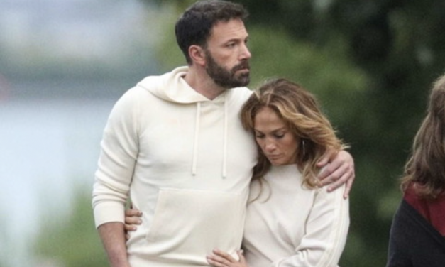 Ben Affleck e Jennifer Lopez, amore e abbracci nelle nuove foto