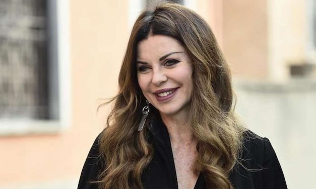 Alba Parietti: “Ci provano molti giovanissimi con me, mi vedono come una milf. Alle volte sono più sfacciati degli adulti”