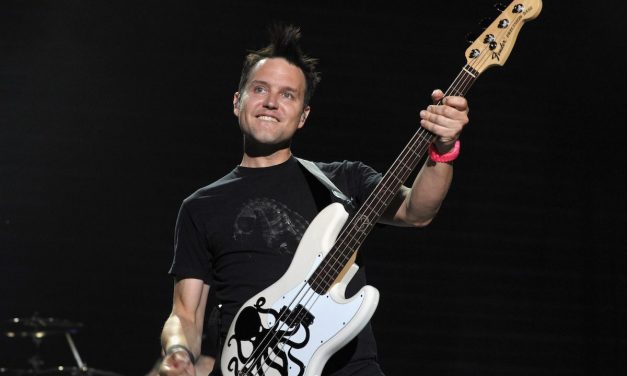 Mark Hoppus dei Blink-182 mostra gli effetti della chemioterapia