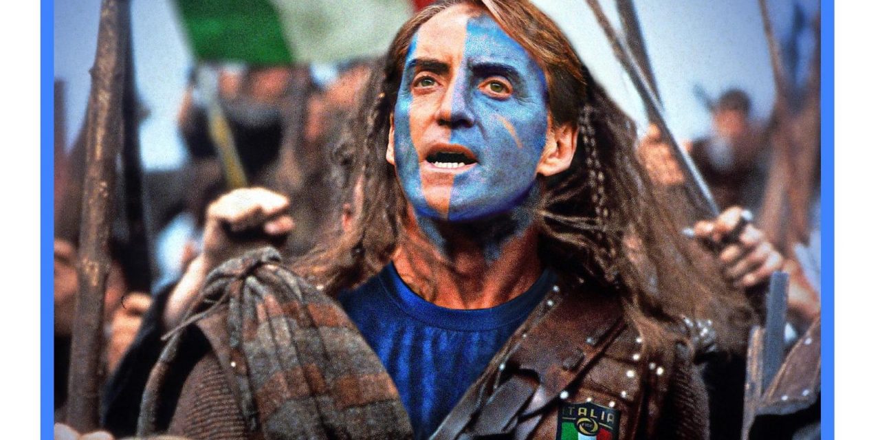 Mancini come Braveheart, gli scozzesi tifano l’Italia contro l’Inghilterra: “Salvaci Roberto, sei la nostra… speranza finale!”