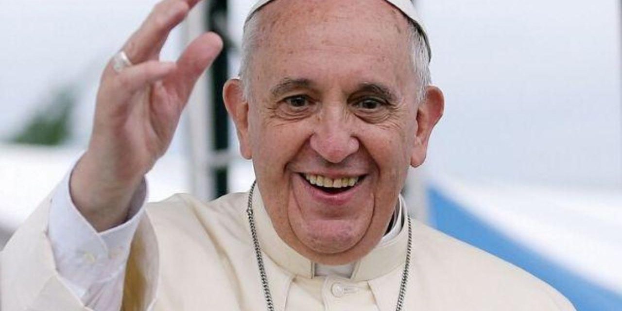 Papa Francesco operato al Policlinico Gemelli: “Ha reagito bene”
