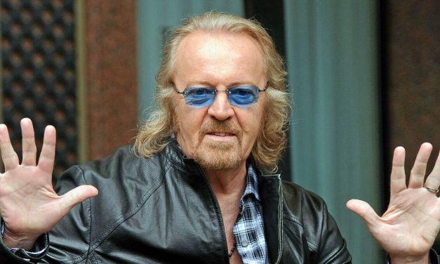 Umberto Tozzi: “La malattia mi ha spinto a ripensare alla mia vita. Mi sono detto ‘vivi serenamente quel che ti resta’. Temevo di non risalirci sul palco”