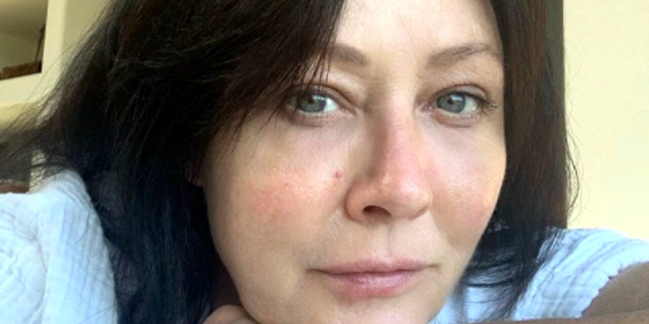 Shannen Doherty lavora sodo nonostante il cancro al IV stadio: “Sto cercando di vivere al meglio che posso”
