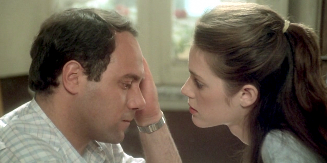 Acqua e Sapone, Verdone su Natasha Hovey: “Fu il provino più faticoso della mia vita, non era perfetta ma aveva un gran volto, occhi e labbra bellissimi”