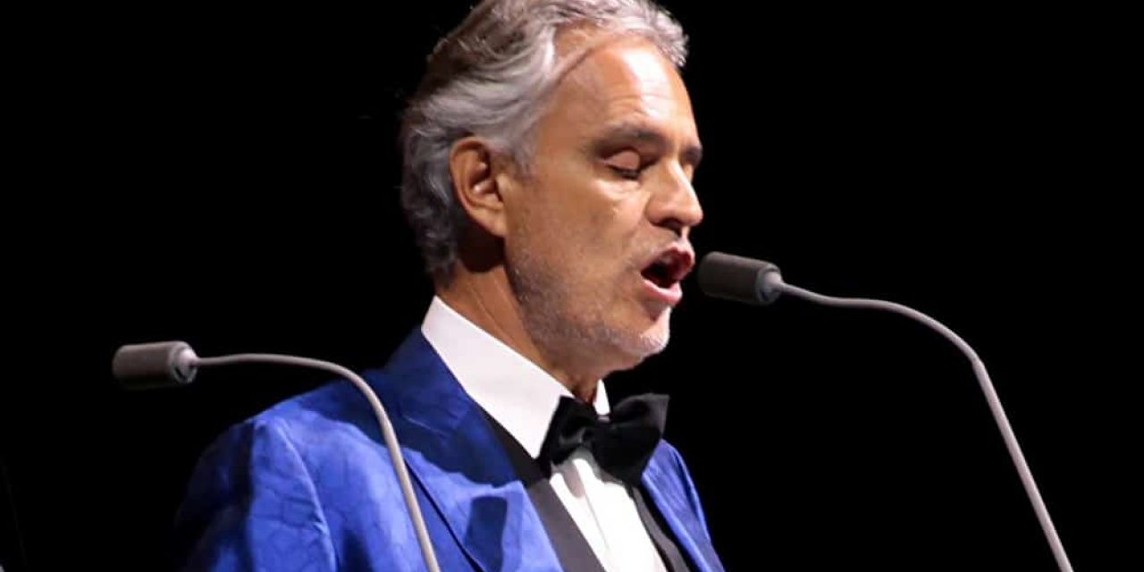 Andrea Bocelli chiede 125 mila euro per cantare l’inno d’Italia e un suo successo: la risposta della Federazione Italiana Tennis