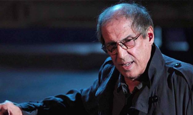 Adriano Celentano attacca i conduttori tv: “Sono responsabili di tutto questo odio che invade le strade. Andrebbero licenziati”
