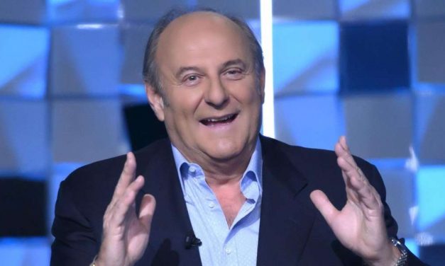 Gerry Scotti: “Quando iniziai a fare radio i miei non mi parlarono per 6 mesi. Mi volevano avvocato”