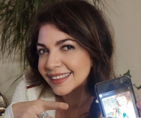 Cristina D’Avena, “Occhi di gatto” disco d’oro 36 anni dopo la sua uscita