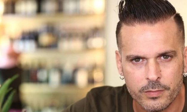 Enrico Silvestrin: “Un politico importante che prima faceva il regista mi ha molestato. Avevo 17 anni”