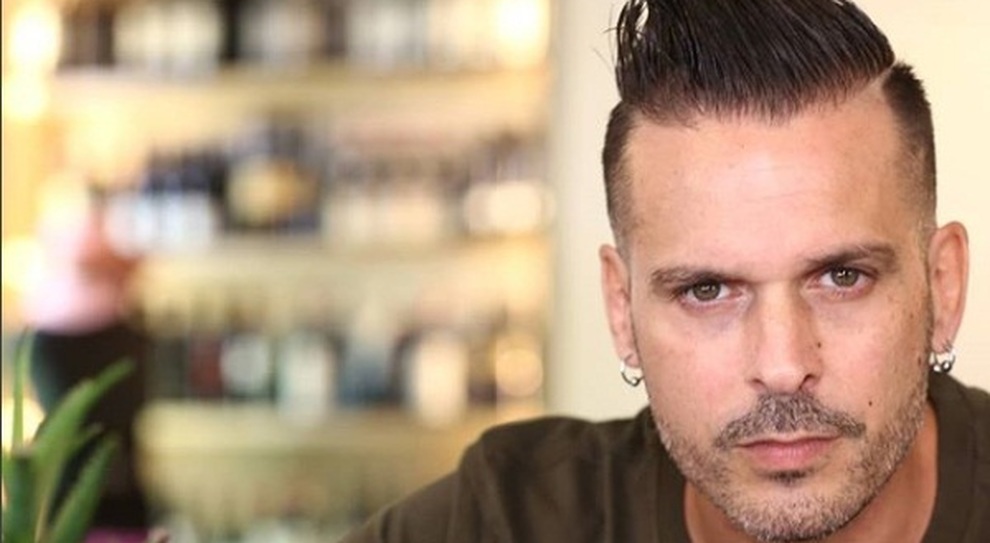 Enrico Silvestrin: “Un politico importante che prima faceva il regista mi ha molestato. Avevo 17 anni”