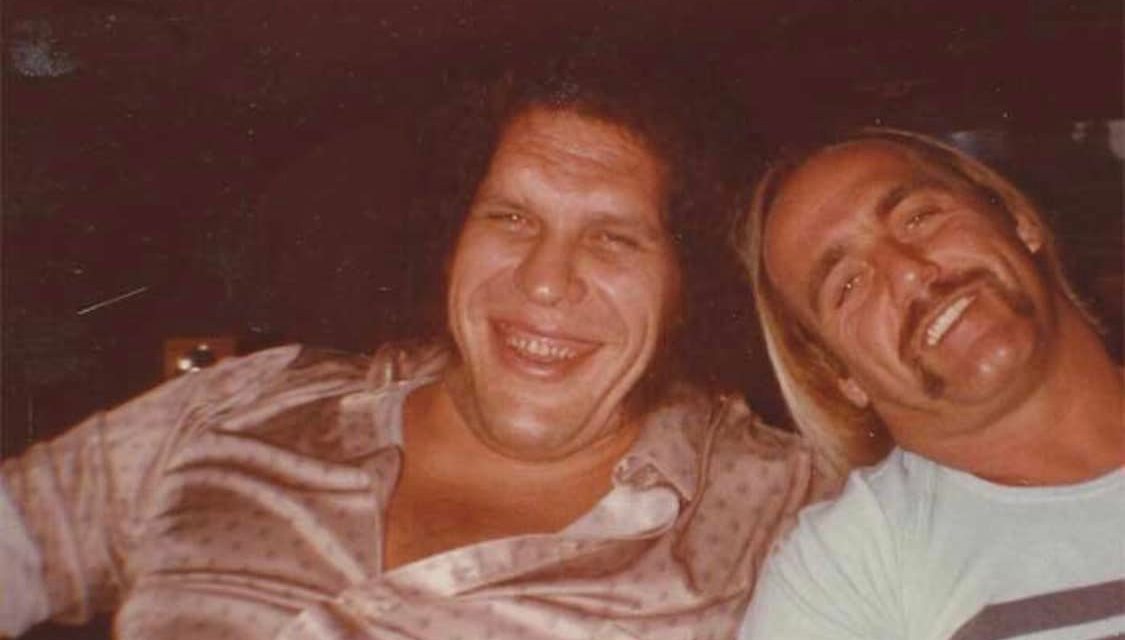Hulk Hogan ricorda André The Giant: “Non ci credo che sono passati 29 anni dalla sua morte”