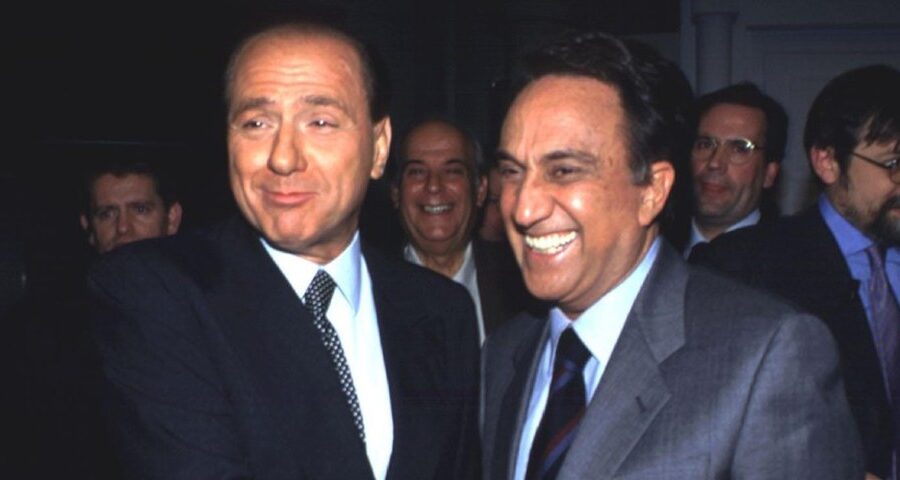Emilio Fede su Silvio Berlusconi: “Ci sono stati anni e anni di lavoro in comune. Altro che Bunga e banghi: un amico per tutta la vita”