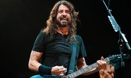 Foo Fighters, Dave Grohl rivela: “Sono sordo, da 20 anni leggo il labiale”