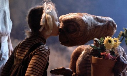 E.T., Drew Barrymore ricorda il film e Spielberg: “È come un padre”