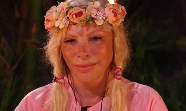 Ilona Staller: “Mio figlio Ludwig portato via a un anno. Volevo morire, è stato massacrante e terribile”