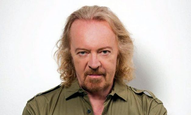 Umberto Tozzi: “Non sono stato un buon papà, ho dei grandi sensi di colpa. A breve lascerò il palco, i live, c’è un tempo per tutto”