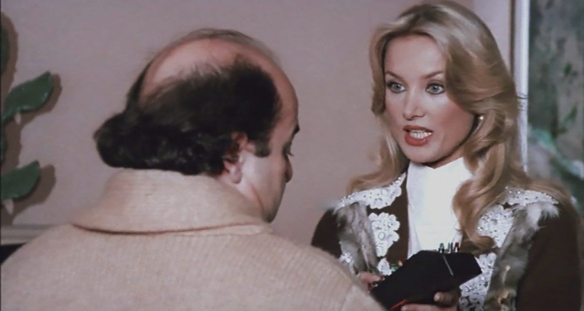 Spaghetti a mezzanotte, Banfi: “La prima volta che ho lavorato con Barbara Bouchet ero emozionato, sudavo, lei mi disse di stare tranquillo”