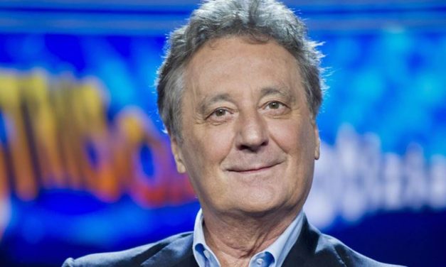 Enzo Iacchetti: “Sanremo? Mi hanno sempre scartato dicendomi che sono un comico. Tale e Quale Show? Se c’è un buon cachet, l’anno prossimo ci sarò”