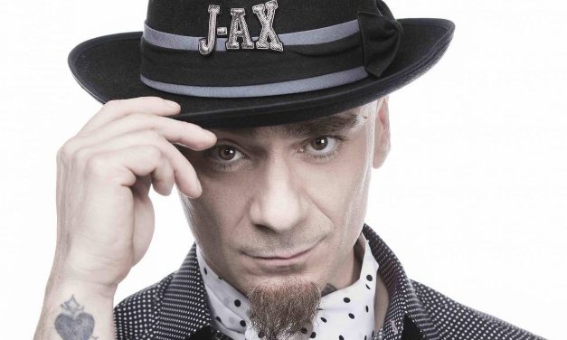 J-Ax: “Ho avuto pensieri rivolti alla morte. L’ho pensato ma non ho avuto il coraggio di farlo”