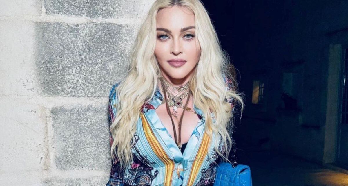 Madonna torna sui social dopo il ricovero in ospedale: “Sono sulla strada della guarigione e sono incredibilmente grata per il vostro amore”