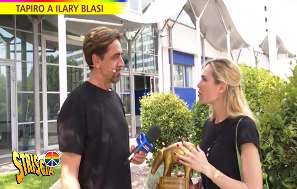Striscia, Tapiro d’oro a Ilary Blasi