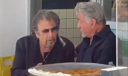 Sylvester Stallone e Al Pacino paparazzati a pranzo insieme (VIDEO)