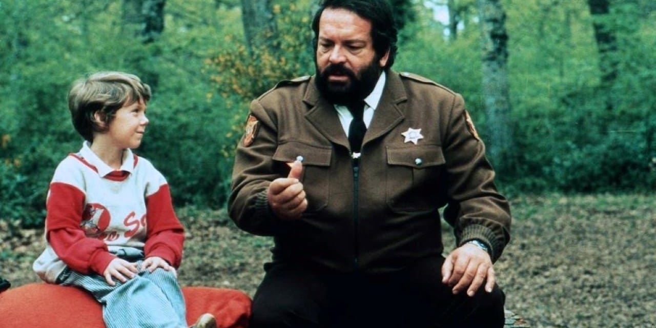 Uno sceriffo extraterrestre, e quell’intervista a Bud Spencer: “Il bambino è l’unica persona vera tra gli adulti, impossibile non andare d’accordo”