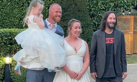 Keanu Reeves invitato ad un matrimonio si presenta a sorpresa