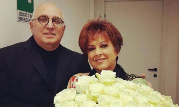 Orietta Berti: “Sono tornata a Sanremo dopo 29 anni, mio marito non voleva ci tornassi e ha avuto da ridire anche sul vestito”.