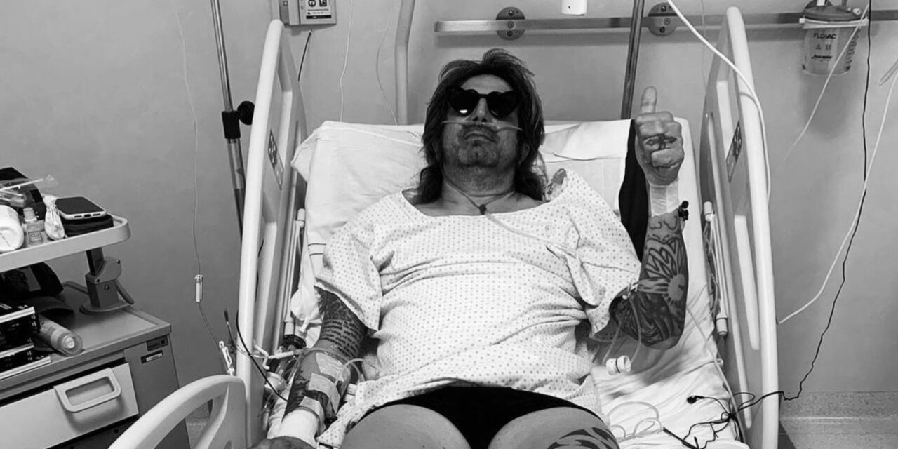 Omar Pedrini di nuovo operato al cuore: “Sereno nonostante il dolore”