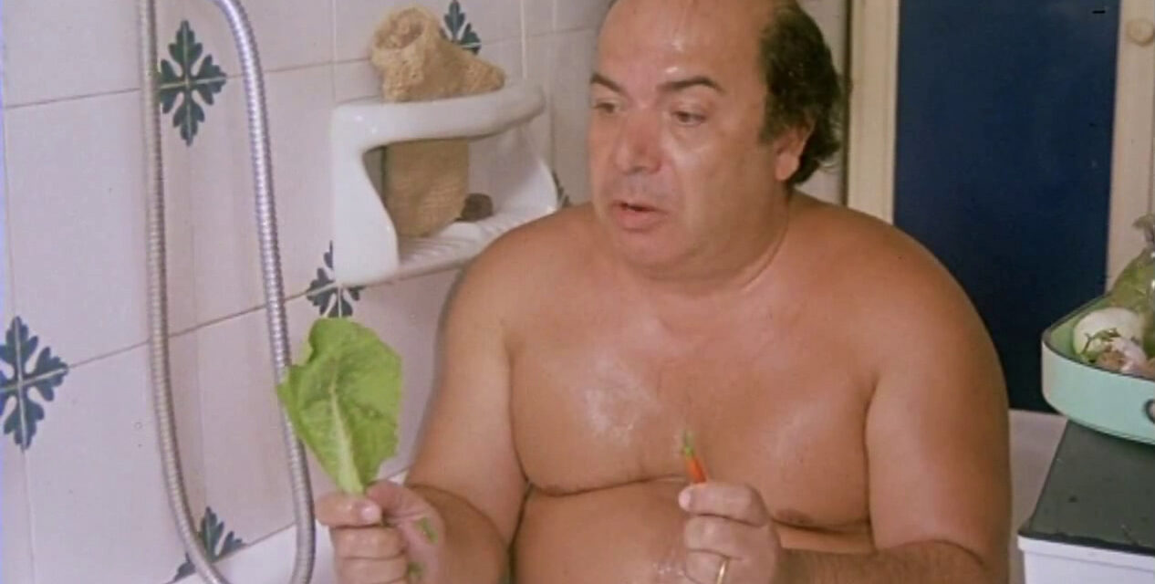 Occhio, malocchio…, Banfi: “La cosa che mi piace di più del film è che io e Dorelli ci citiamo a vicenda”