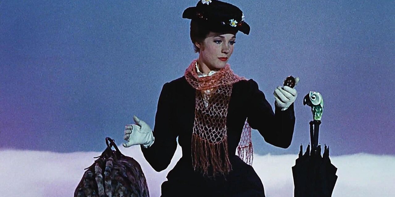 Mary Poppins, Julie Andrews: “Ci fu un incidente sul set dove i fili cedettero. All’inizio stavo per rifiutare il ruolo”