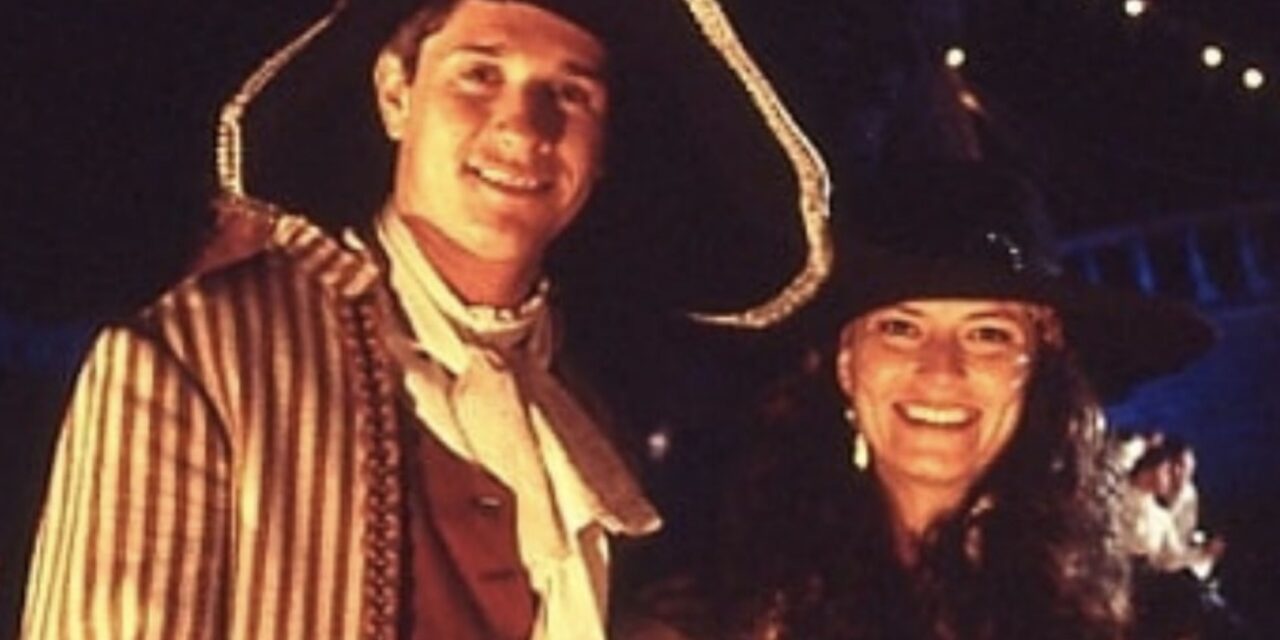 Carlotta Brambilla Pisoni su Marco Bellavia: “Ieri sera ho pianto per Marco. Da piccoli mi stringevi la mano, ora sono io che te la stringo forte”