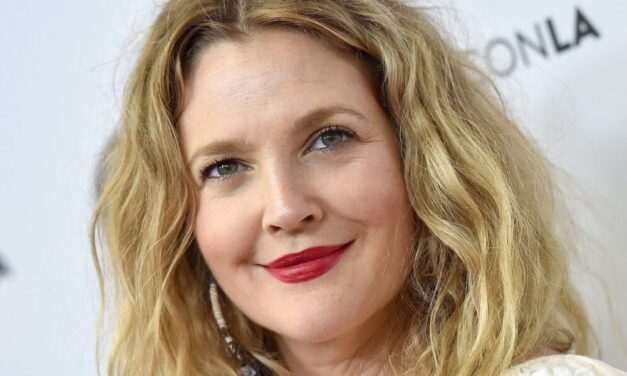 Drew Barrymore: “Da quando sono diventata una mamma single, non sono stata più in grado di avere una relazione”