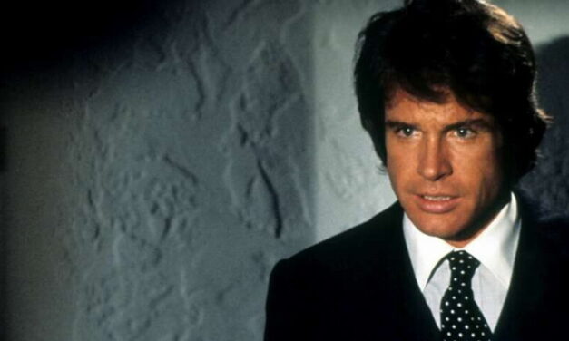 Warren Beatty è accusato di molestie su una 14enne, i fatti risalirebbero al 1973