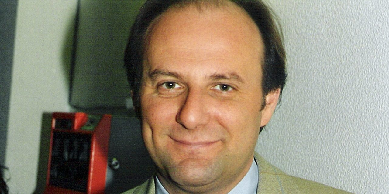 Gerry Scotti: “Voglio rinunciare al vitalizio da parlamentare, sono rimasto disgustato. Parlerò con Giorgia Meloni”