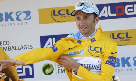 È morto il ciclista Davide Rebellin, travolto e ucciso da un camion mentre si allenava