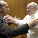 Roberto Benigni incontra Papa Francesco: “Guardate che luce che emana”