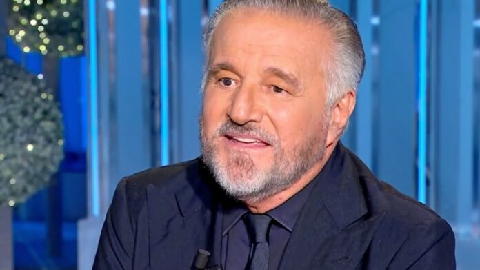 Christian De Sica: “Ero figlio dell’amante di mio padre, durante le feste faceva tutto doppio: tre giorni dalla moglie, tre giorni dall’amante”