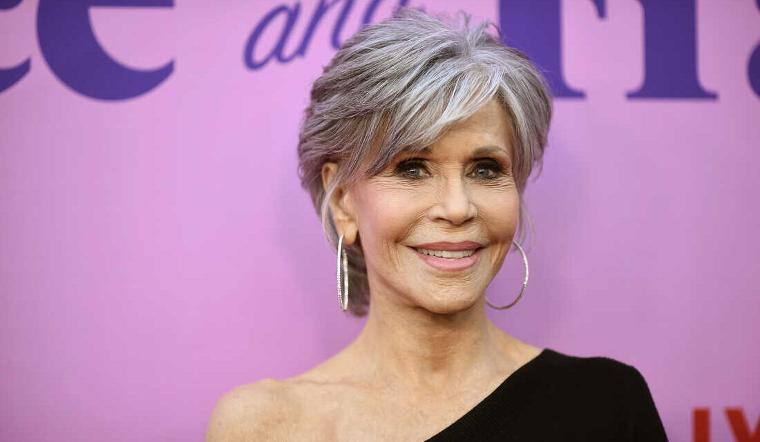 Jane Fonda, il suo tumore è in fase di guarigione: “Ho sospeso le chemio, sono così grata”
