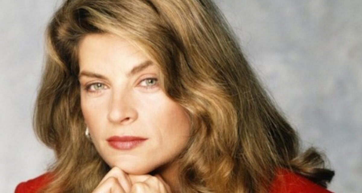 Addio a Kirstie Alley, l’attrice di “Senti chi parla”aveva 71 anni