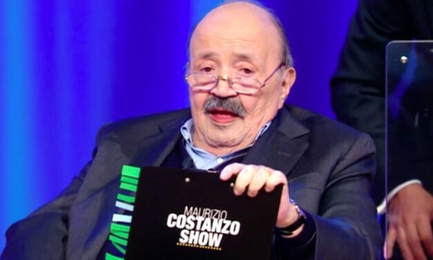 Maurizio Costanzo: “Ballando con le stelle? Lo guardo ogni tanto, però ho perso quell’imbecille di Montesano con la maglietta”