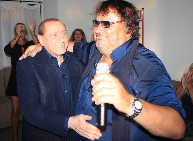 Umberto Smaila: “Silvio Berlusconi? Mi diede due tessere del Milan per andare a vedere Rivaldo allo stadio San Siro”