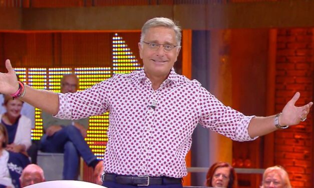 Paolo Bonolis: “Mediaset? E’ cambiata. Ovvio che ci sia un cambiamento generazionale, figlio di intenti differenti. Tu Si Que Vales? Alla gente piace, si diverte e va bene così”