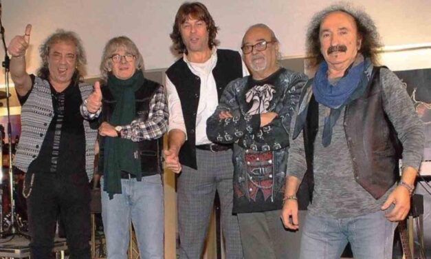 Camaleonti: “Da giovani facevamo una serie di scherzi. Facemmo pipì nella Ferrari di Little Tony e mettemmo il burro nelle scarpe di Celentano”